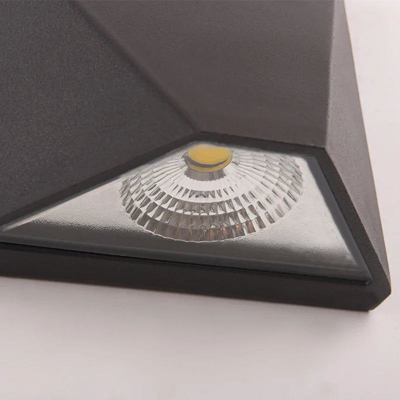 Modern Black 5W LED Wall Light