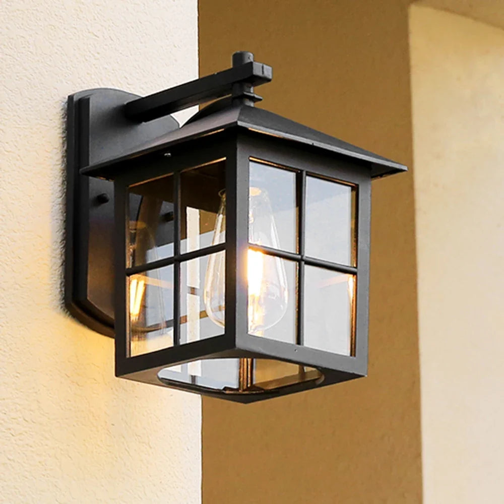 Camden Vintage Outdoor Wall Lantern