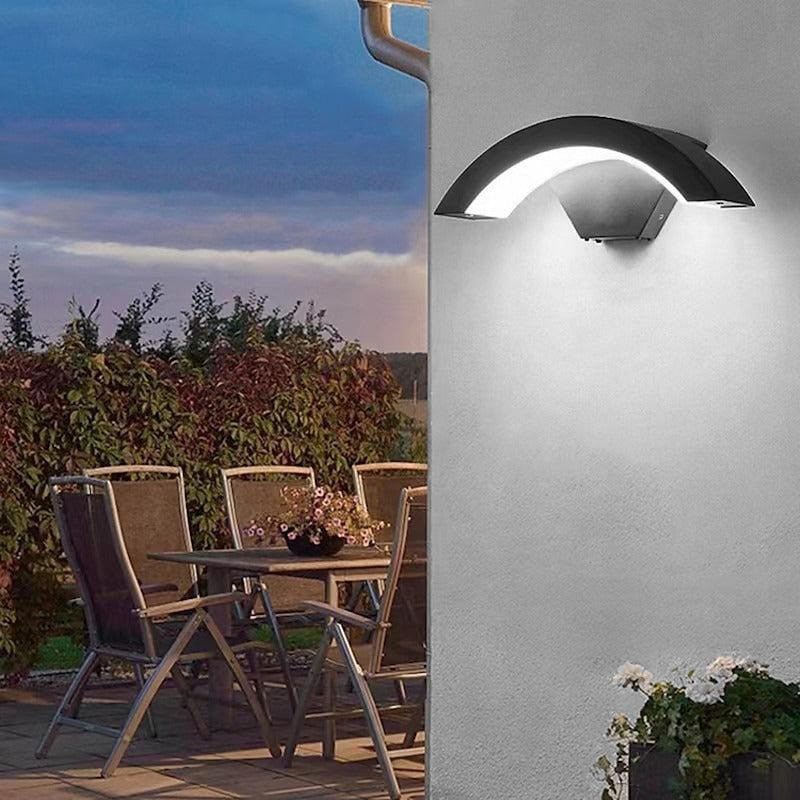 Outdoor Wall Light Aluminium Arc LED IP65 Waterproof