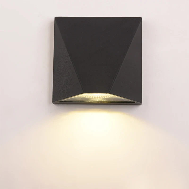 Modern Black 5W LED Wall Light