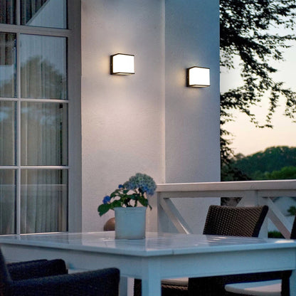 AeroCube LED Outdoor Wall Light