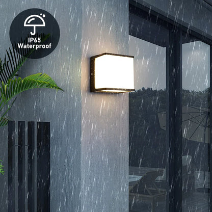 AeroCube LED Outdoor Wall Light