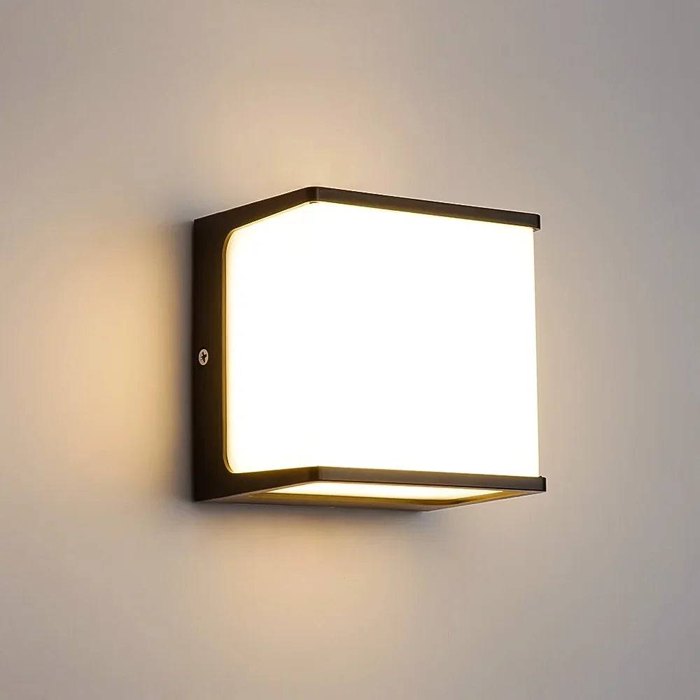 AeroCube LED Outdoor Wall Light