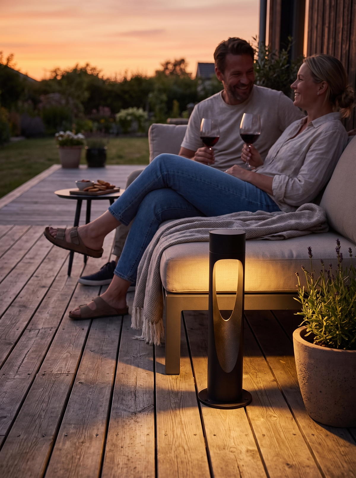Outdoor LED Floor Lamp Evenings Worth Staying Out For