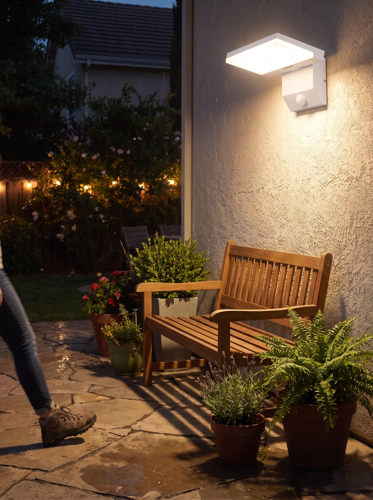 LumiFold LED Outdoor Wall Light lifestyle image 3