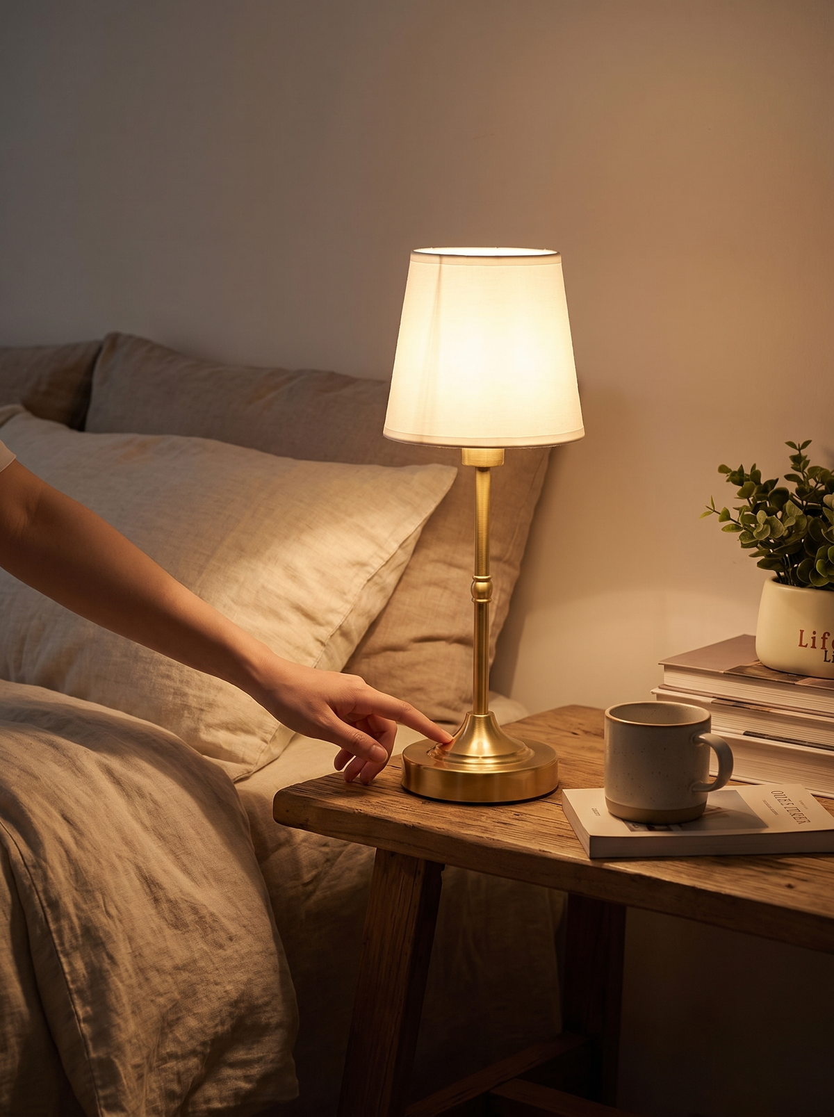 Cordless Rechargeable Table Lamp Three Levels, One Touch