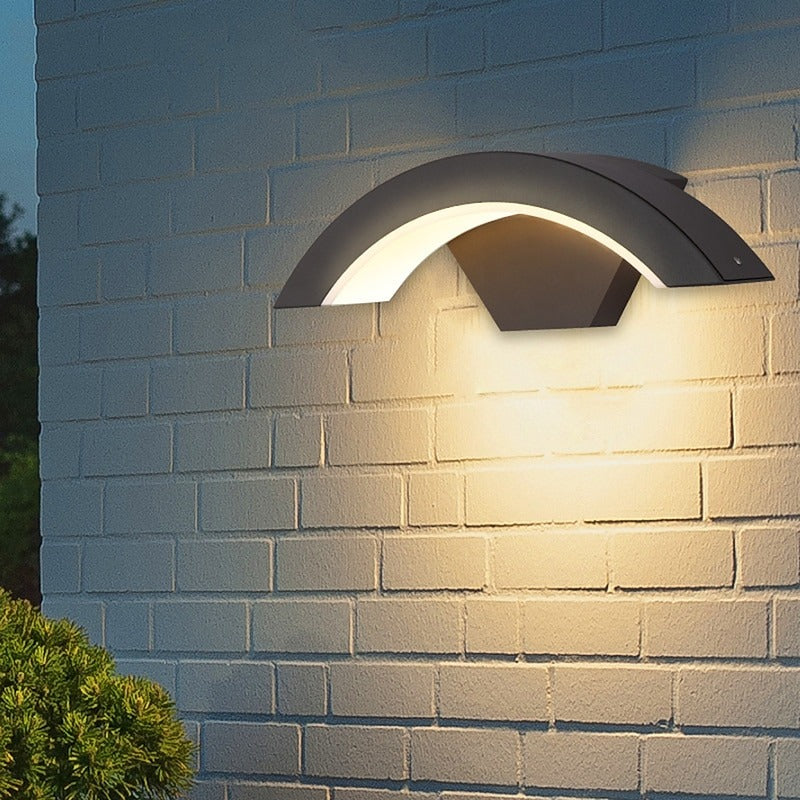 Outdoor Wall Light Aluminium Arc LED IP65 Waterproof